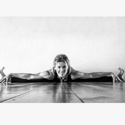 sarah wollongong yoga teacher